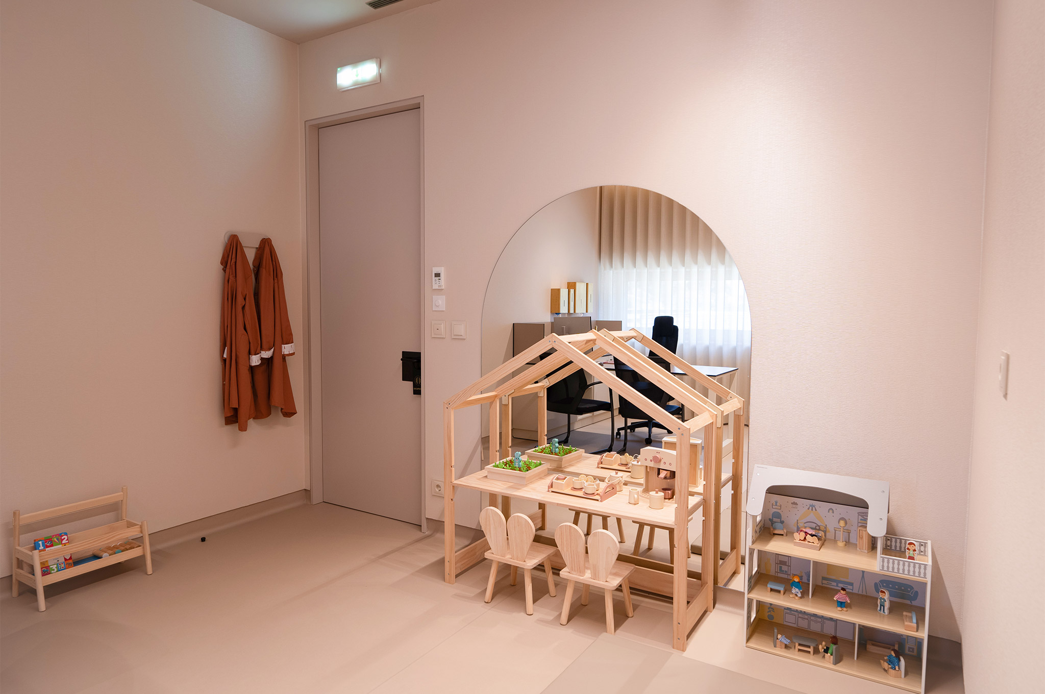 Fotografia da clínica Madrialli: Sala de Terapia Pediátrica