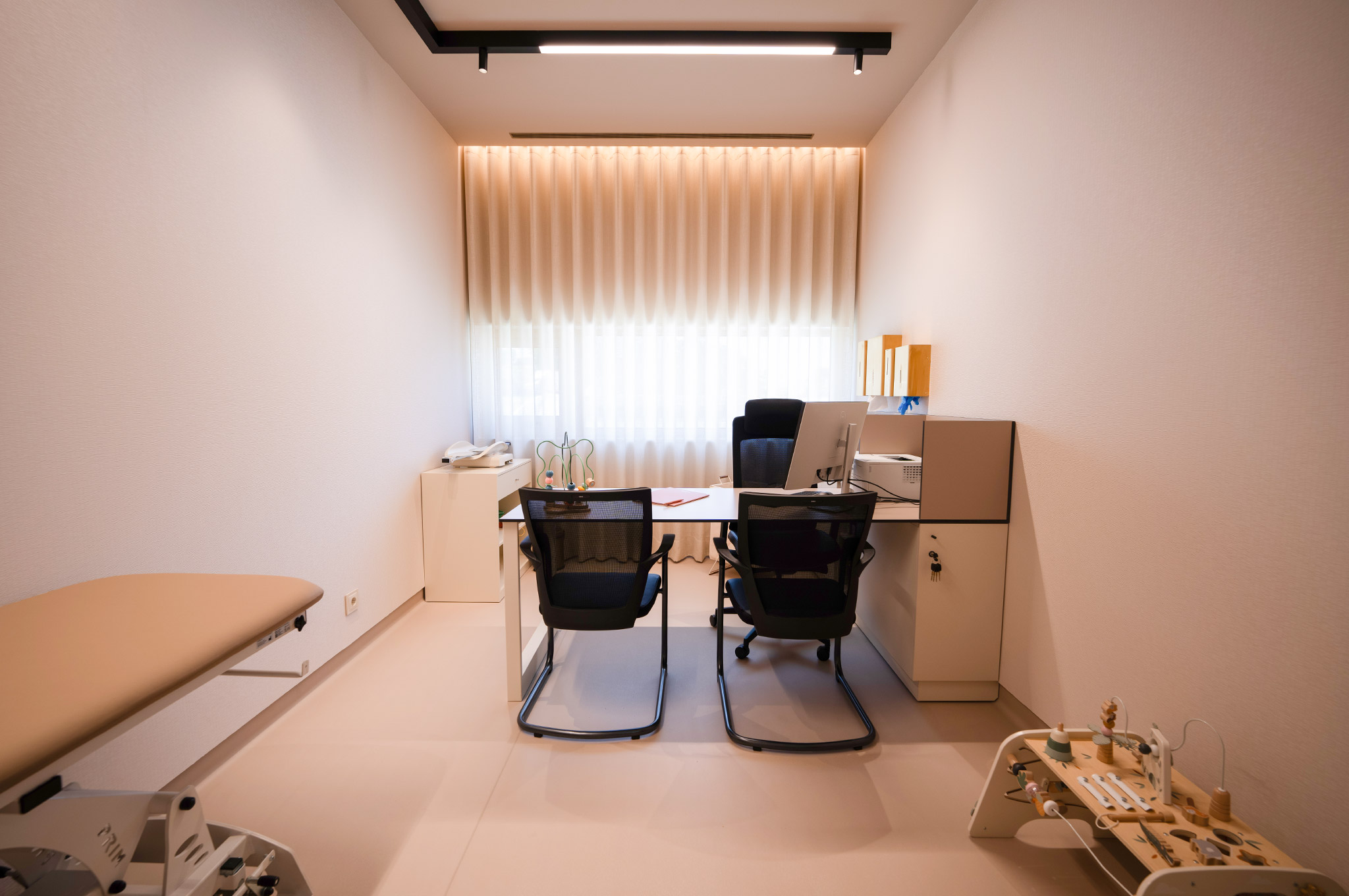 Fotografia da clínica Madrialli: Sala de Terapia Pediátrica